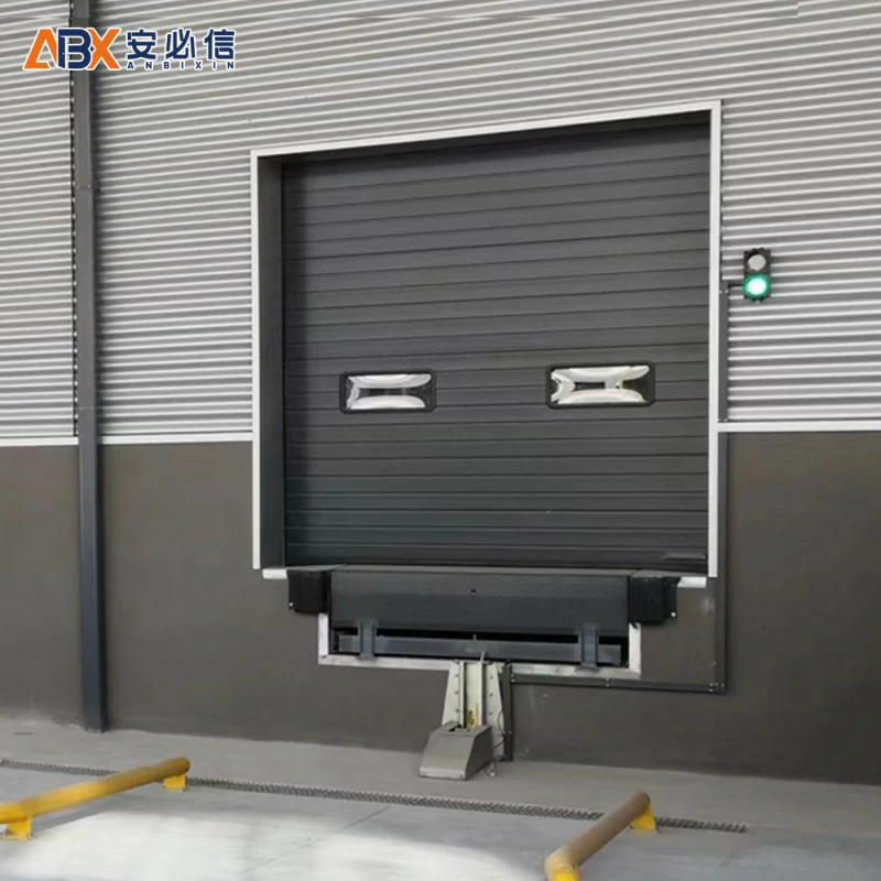 巴中市垂直提升门